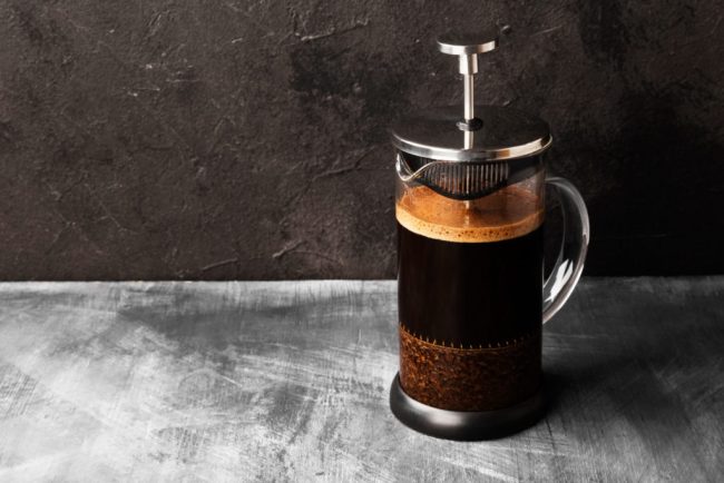 french press zaparzacz typu french press
